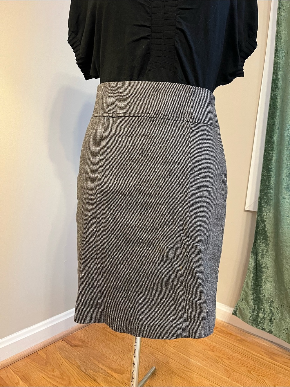 Classic Gray Herringbone Pencil Skirt